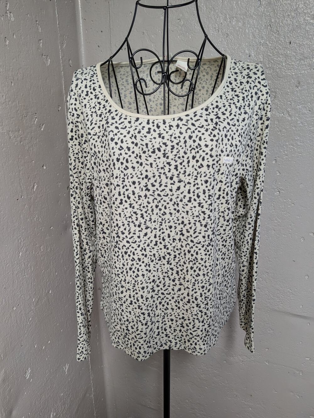 Levi's Plus Size 2X Leopard Print Ribbed Long Sleeve Top